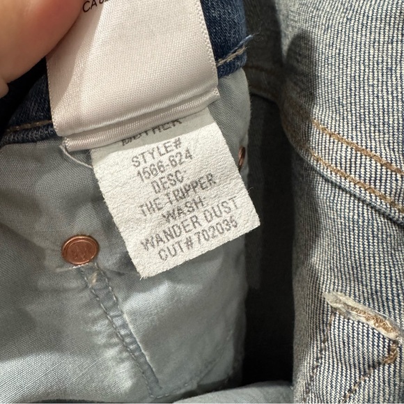 Mother Denim - Size 27 - The Tripper Flare Jeans in Wander Dust - Butterfly - Picture 10 of 10